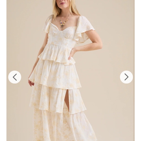 Altar'd State Dresses & Skirts - Altar'd State Cream Floral Tiered Maxi Dress